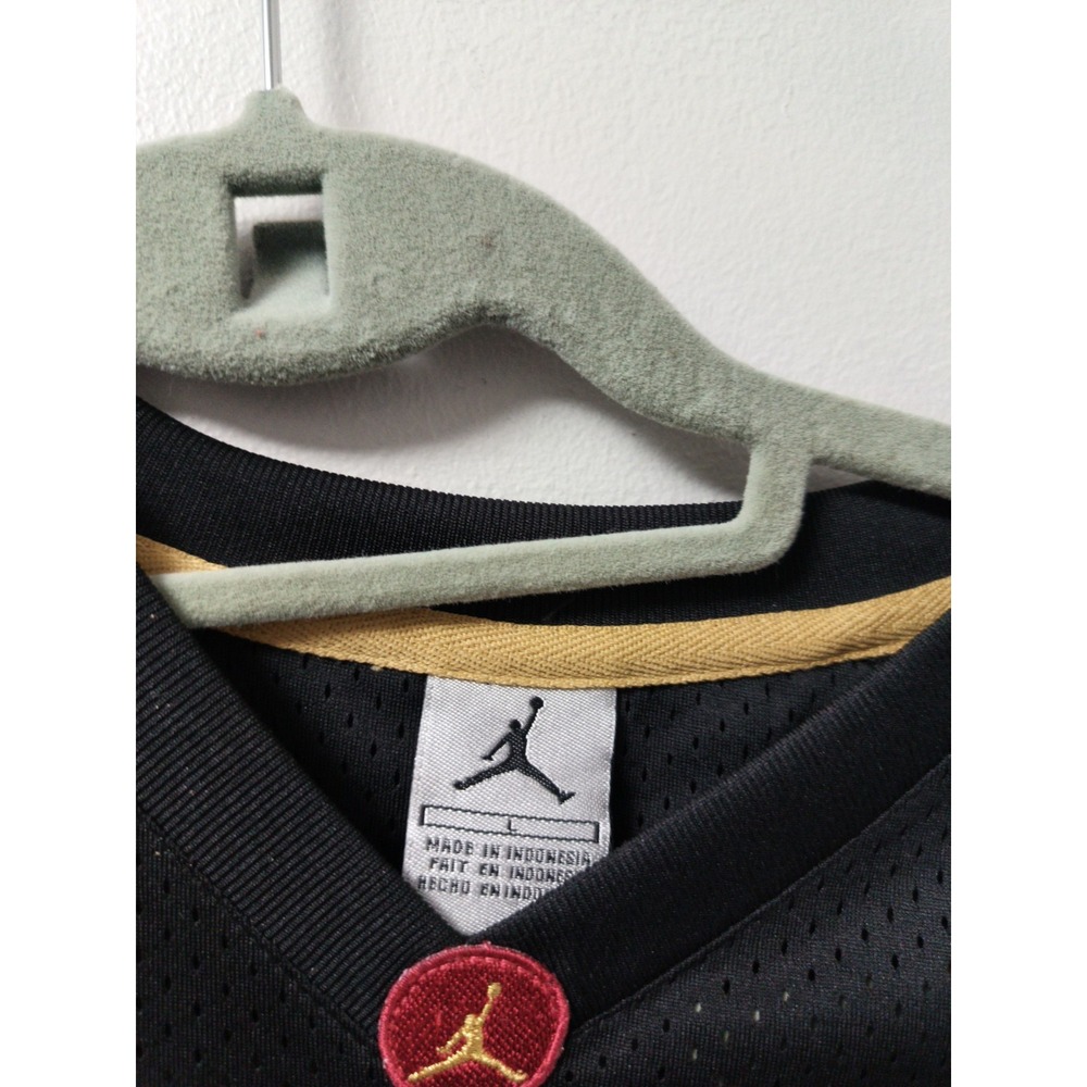 The Air Jordan Collection Vintage Black #23 Basketball Jersey Boy Large 16/18 - Picture 4 of 10